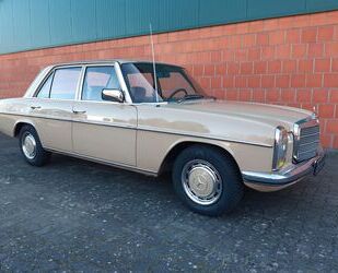 Mercedes-Benz Mercedes-Benz 230.6 -W114 - kerngesunder Zustand- Gebrauchtwagen