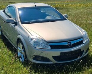 Opel Opel Astra Cosmo 1.8 Cosmo Gebrauchtwagen