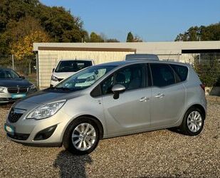 Opel Opel Meriva B 1.4 150 Jahre *Teilleder *PDC *Sitzh Gebrauchtwagen