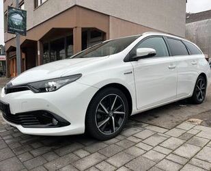 Toyota Toyota Auris Touring Sports Hybrid*Autom, Navi & K Gebrauchtwagen