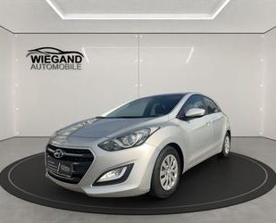 Hyundai Hyundai i30 blue 1.6 CRDi Classic + Klima + Metall Gebrauchtwagen