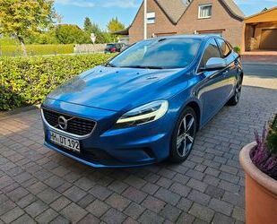 Volvo Volvo V40 D4 R-Design - Automatik, LED-Scheinwerfe Gebrauchtwagen