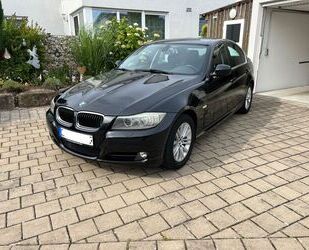 BMW BMW 320i - Gebrauchtwagen