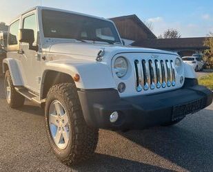 Jeep Jeep Wrangler Unlimited Sahara 2.8 CRD Sahara Gebrauchtwagen