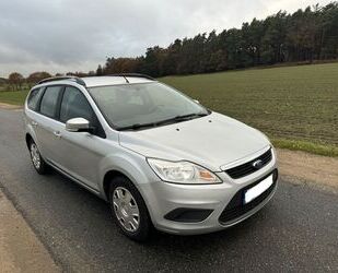 Ford Ford Focus 1,6 Ambiente Turnier Ambiente Gebrauchtwagen