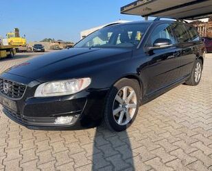 Volvo Volvo V70 2,0 Diesel 471885km, BJ 2016, Leder, Xen Gebrauchtwagen