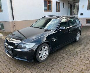 BMW BMW 320d touring M-Paket Service-Heft 3. Hand Gebrauchtwagen