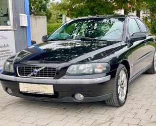 Volvo Volvo S60 2.4 T Comfort Klima/Leder/S-Dach/TÜV 12. Gebrauchtwagen