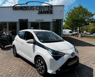 Toyota Toyota AYGO Team Deutschland +Kamera/CarPlay/FSE+ Gebrauchtwagen