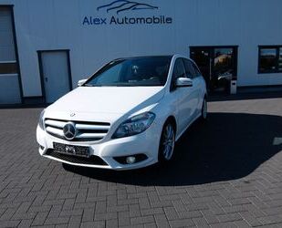 Mercedes-Benz Mercedes-Benz B 180 CDI Leder Panorama R-Kamera Sp Gebrauchtwagen