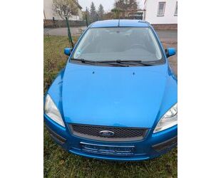 Ford Ford Focus 1,6 Ambiente Ambiente Gebrauchtwagen