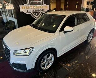 Audi Audi Q2 30 TFSI sport AUTOMATIK!! LED/NAVI/ALU/ Gebrauchtwagen