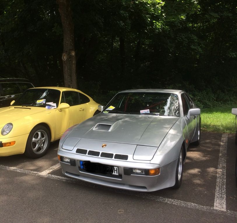 924