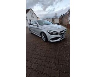 Mercedes-Benz Mercedes-Benz CLA 200 Shooting Brake AMG-Line Gebrauchtwagen