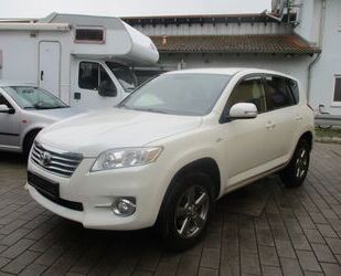 Toyota Toyota RAV 4 2,2-l-D-4D 4x4 Automatik Gebrauchtwagen