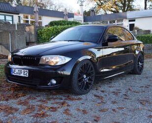 BMW BMW 120i Coupé - 1er TOP gepflegt All Black Tausch Gebrauchtwagen