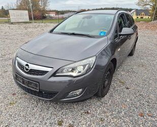 Opel Opel Astra J Sports Tourer Design Edition 2.Hand Gebrauchtwagen