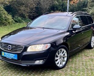 Volvo Volvo V70 Kombi Momentum Aut. *VOLL *ACC *BLIS *4x Gebrauchtwagen