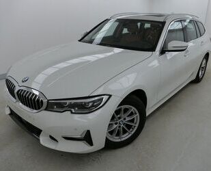 BMW BMW 320 i Touring LuxuryLine AHK DAB LED PANO KAME Gebrauchtwagen