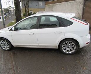 Ford Ford Focus 1,6 -mit gasanlage Gebrauchtwagen