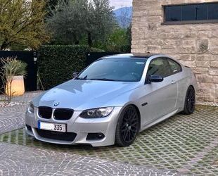 BMW BMW 335i Coupé E92 *Top* HU neu/MPerf. ESD/Schalte Gebrauchtwagen