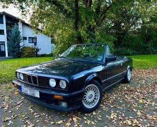 BMW BMW E30 318i Cabrio *El. Verdeck*Vollleder*SHZ* Gebrauchtwagen