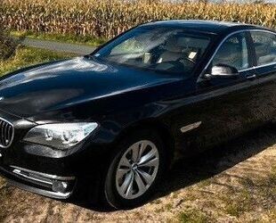 BMW BMW 740d xDrive -BMW Individual Scheckheft Gebrauchtwagen