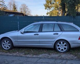 Mercedes-Benz Mercedes-Benz C 180 KOMPRESSOR T CLASSIC Classic Gebrauchtwagen