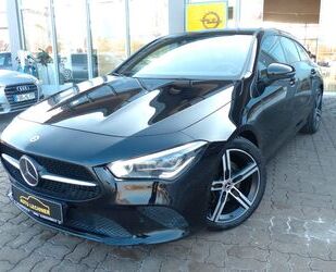 Mercedes-Benz CLA 200 Shooting Brake Gebrauchtwagen