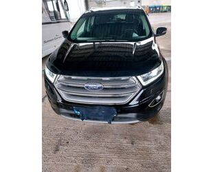 Ford Ford Edge 2,0 l TDCi 4x4 Titanium 8 fach Bereift, Gebrauchtwagen