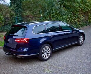 VW Volkswagen Passat Variant DSG 4MOTION Highli. Werk Gebrauchtwagen