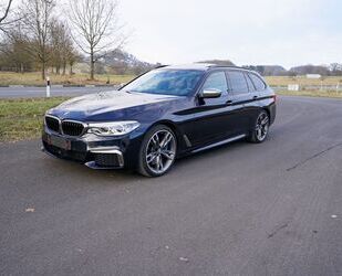 BMW BMW M550d xDrive Touring*B&W*Pano*Massage*Adaptive Gebrauchtwagen