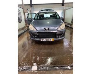 Peugeot Peugeot 307 Break Tendance HDi FAP 110 Tendance Gebrauchtwagen