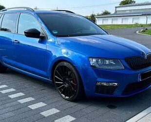 Skoda Skoda Octavia 2.0 TDI RS Combi RS Gebrauchtwagen