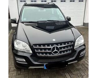 Mercedes-Benz Mercedes-Benz ML 350 CDI 4MATIC AHK Standhzg.E- Sc Gebrauchtwagen