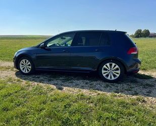 VW Volkswagen Golf 1.4 TSI 92kW BMT Comfortline, Navi Gebrauchtwagen