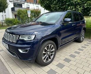 Jeep Jeep Grand Cherokee 3.0 CRD Overland*1.HAND*PANO*A Gebrauchtwagen