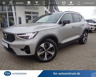 Volvo Volvo XC40 B4 Plus Dark Gebrauchtwagen