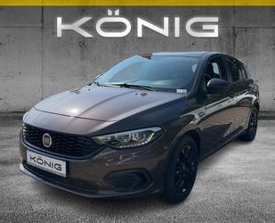 Fiat Fiat Tipo 1.4 Hatchback Street Klimaautomatik Gebrauchtwagen