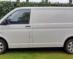 VW Volkswagen T5 Transporter weiß 96 kW/131 PS Gebrauchtwagen