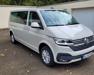 VW Volkswagen T6.1 Caravelle*Comf*LR*Lang*AHK*LED*NAV Gebrauchtwagen