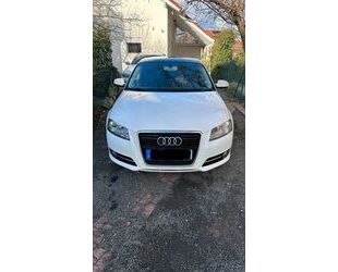 Audi Audi A3 1.6 TDI S tronic Attraction Sportback Att. Gebrauchtwagen