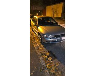 Opel Opel Vectra 2.0 16V Comfort Comfort Gebrauchtwagen