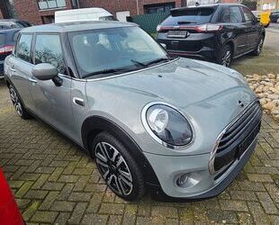 Mini MINI Cooper Aut. Navi PPS Sitzheizung 100 kW (136 Gebrauchtwagen