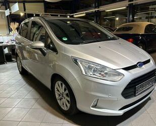 Ford Ford B-MAX Titanium*PDC*LED*SHZ*KLIMAAUT* Gebrauchtwagen