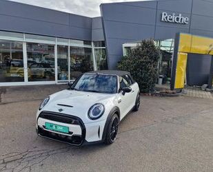 Mini MINI Cabrio Cooper S Classic Trim 2,0 AT+NAV+HUD+R Gebrauchtwagen