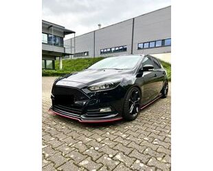 Ford Ford Focus 2.0 EcoBoost ST Leder-Exklusiv-Paket ST Gebrauchtwagen