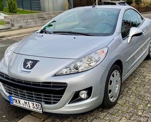 Peugeot Peugeot 207 CC Allure 155 THP Cabrio Silber Leder Gebrauchtwagen