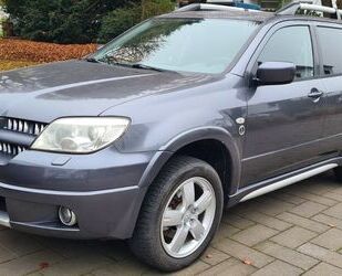 Mitsubishi Mitsubishi Outlander 2.4 Dakar 4x4, Klima, AHK Gebrauchtwagen