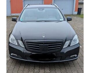 Mercedes-Benz Mercedes-Benz E 200 CDI T BlueEFFICIENCY ELEGANCE Gebrauchtwagen